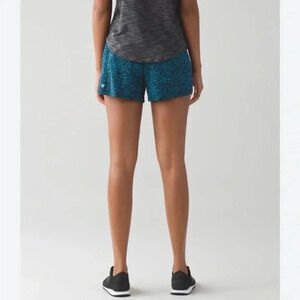 Lululemon Tracker Short blue size 4